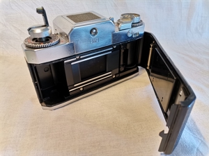 Vintage Kamera Icarex 35TM mit Zeiss Objektiv Tessar analoge Spiegelreflexkamera Voigtländer ZEISS Bild 4