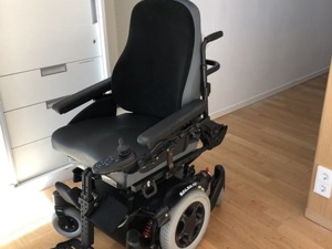 E-Rollstuhl Bild 2