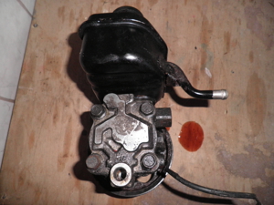 Subaru Impreza Servopumpe Bild 4