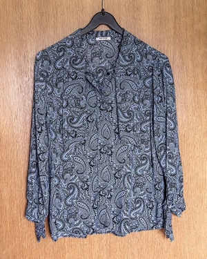 Damenbluse Gr. 36, Bluse mit Paisley-Muster