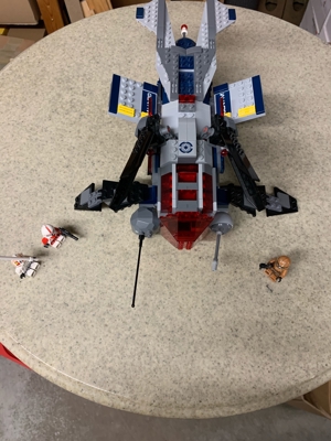 LEGO Star Wars Coruscant Police Gunship Bild 1