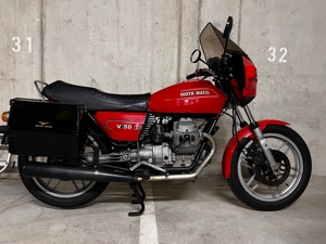 Moto Guzzi V50 II Bild 1