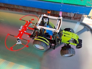 Traktor Lego Technic 8284 Bild 1