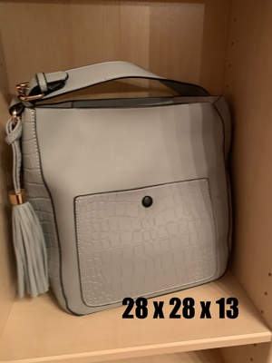 Damen Handtaschen, Shopper, Umhängetaschen, Rucksack , Kulturbeutel - 3 bis 9 EUR Bild 10