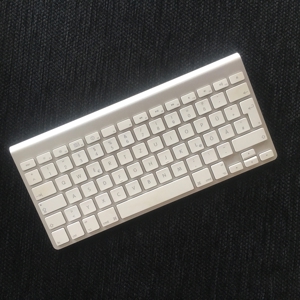 Apple Wireless Keyboard Bild 1