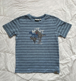 3 tolle T-Shirts, Größe 128, Salt & Pepper, mit Dinosaurier Bild 6