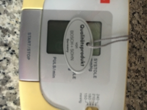 BOSO Medicus Oberarm Blutdruckmessgerät Bild 4