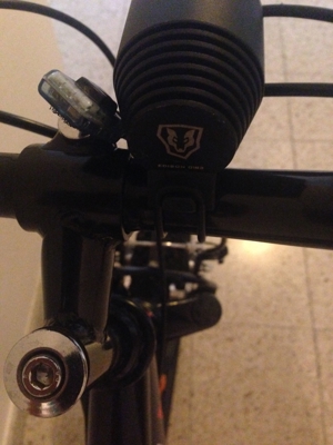 Fahrrad MTB mit und ohne Lupine Lampe Bild 17