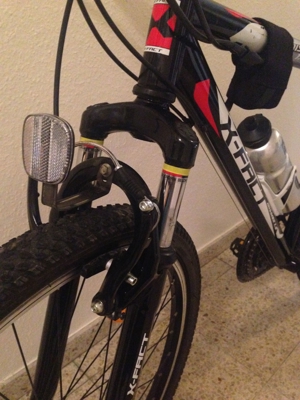 Fahrrad MTB mit und ohne Lupine Lampe Bild 6