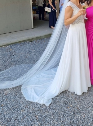 Brautkleid mit Schleier  - Hochzeitskleid Bild 5