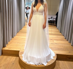 Brautkleid mit Schleier  - Hochzeitskleid Bild 1