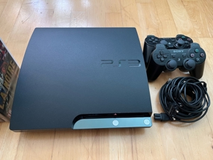 PlayStation 3 Konsole Slim-Edition, 120 GB inkl. 2 Controllern und Spielen