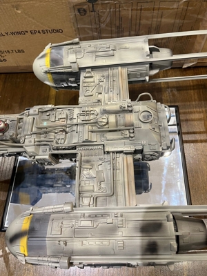 Master Replicas EP IV ANH Rebel Y-Wing Bild 3