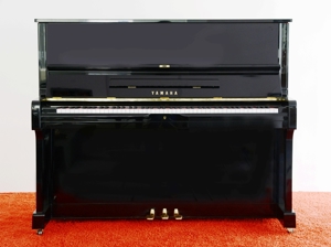 Yamaha Klavier U1, schwarz poliert. Kostenlose Lieferung(*) Bild 2