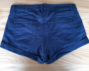 diverse Damen Shorts Gr. 36 und 3 4 Hosen Jeans-, Leinenhose, kurze Hosen, Bermudas, Damenhosen Bild 4