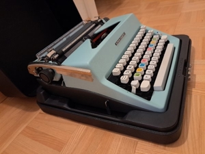 Schreibmaschine OLYMPIA Colortip S Bild 3