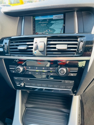 ALLRAD* BMW X3 3.0d X-drive M-Paket Innen Außen Automatik*Navi*Teilleder*20 zoll Alu* Bild 9