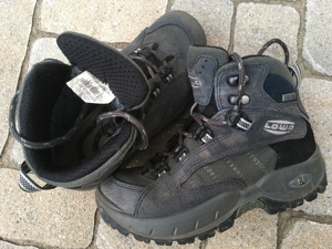 Kinder-Wanderschuhe LOWA Gr 32, GoreTex