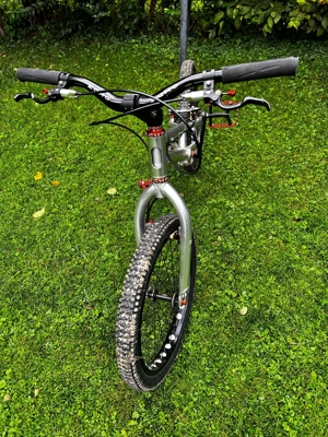 Echo Trial Bike Bild 2