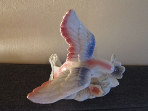 Wunderschöne Keramik - Vogel auf Ast mit Blüten - Vitrinenstück - Top Zustand Bild 4