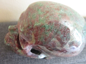 XL Edelstein Skull, Granat, 1,650kg, Kristallschädel,Totenkopf, Handarbeitskunst Bild 5
