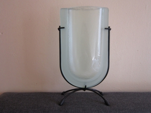 Ausgefallene Vase - Gesamthöhe: 24cm Bild 1