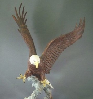 Skulptur Der Majestätische Adler mit Zertifizierung Bild 2