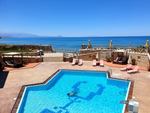 Kreta Ferienwohnung für 7 Personen - 2 Schlafzimmer - 2 Bäder - 3 Balkone - 100 m/2 Terrasse Bild 8