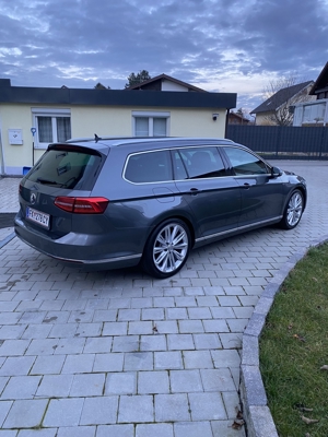 VW Passat 2.0TDI Highline Bild 2