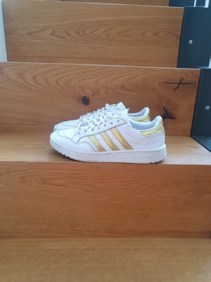 Sneaker Gr. 38 "Adidas"