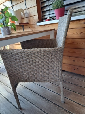 Gartentisch mit 4 Stühlen Bild 2
