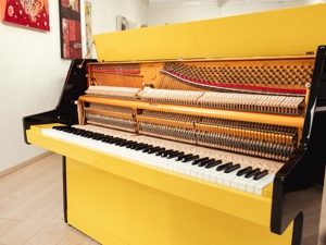 BENTLEY Klavier, Made in England, einzigartiges Design! Kostenlose Lieferung nach Vorarlberg (*) Bild 11