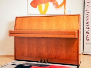 Wunderschönes YAMAHA Klavier. Kostenlose Lieferung nach Vorarlberg (*) Bild 3