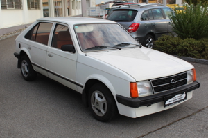 Opel Kadett D dl 1,3 S Bild 7