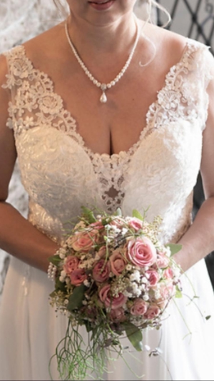Suchst du ein schönes elegantes Brautkleid für deine Hochzeit Gr. 40 m. NEUER Jacke s..B+Text Bild 4