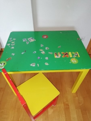 Kindertisch mit Stuhl und Sitzbank Ikea Bild 2
