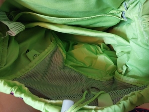Ergobag Schulrucksack inklusive Federmäppchen und 4 Kletties inkl. Zip Set pink Bild 13