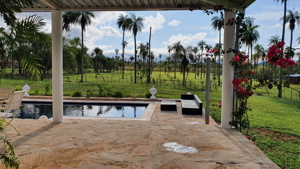 Zwei Häuser mit Pool in Piribebuy / Paraguay Bild 10