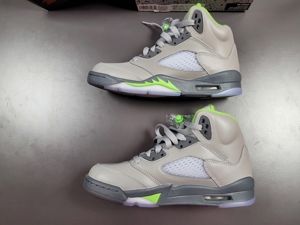 Nike Jordan 5 Retro Green Bean (GS) Gr. 36,5 Bild 1