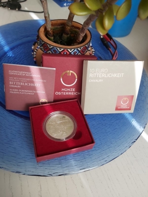 10  Silber Münze Ritterlichkeit OVP und Zertifikat Bild 1