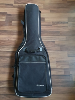 Yamaha Pacifica 112 Bild 3