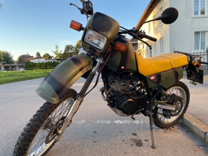 Yamaha XT 350 Motorrad Enduro Bild 1