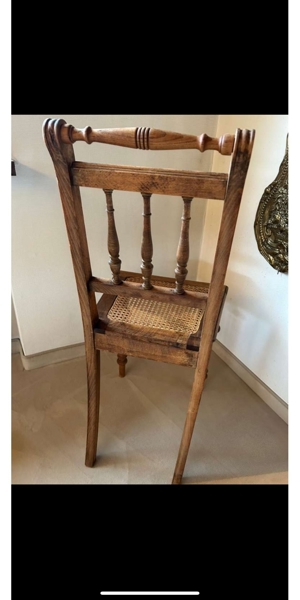 Antiker Stuhl mit Wiener Geflecht  Bild 5
