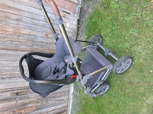 Kinderwagen Bild 2