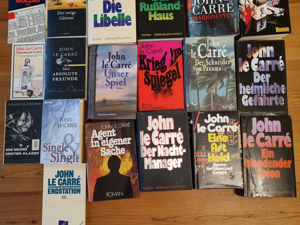 19 Bücher John le Carré gebraucht teils Hardcover teils Taschenbuch Bild 1