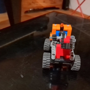 Lego Technik 9390 Mini-Abschlepptruck + Rennauto 2in1 Bild 3