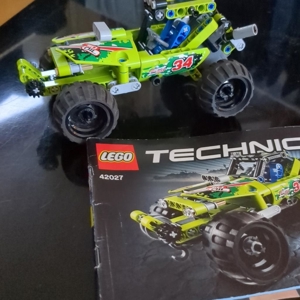 Lego Technik 42027 Wüstenbuggy mit Schwungmotor Bild 3