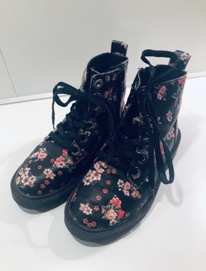 Stiefel Mädchen Bild 2