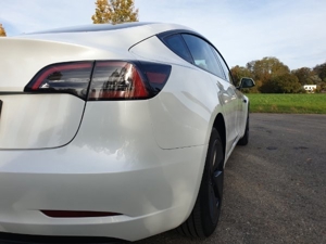 Tesla Model 3 Long Range Bild 7