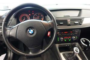 BMW X1 2009 Bild 12